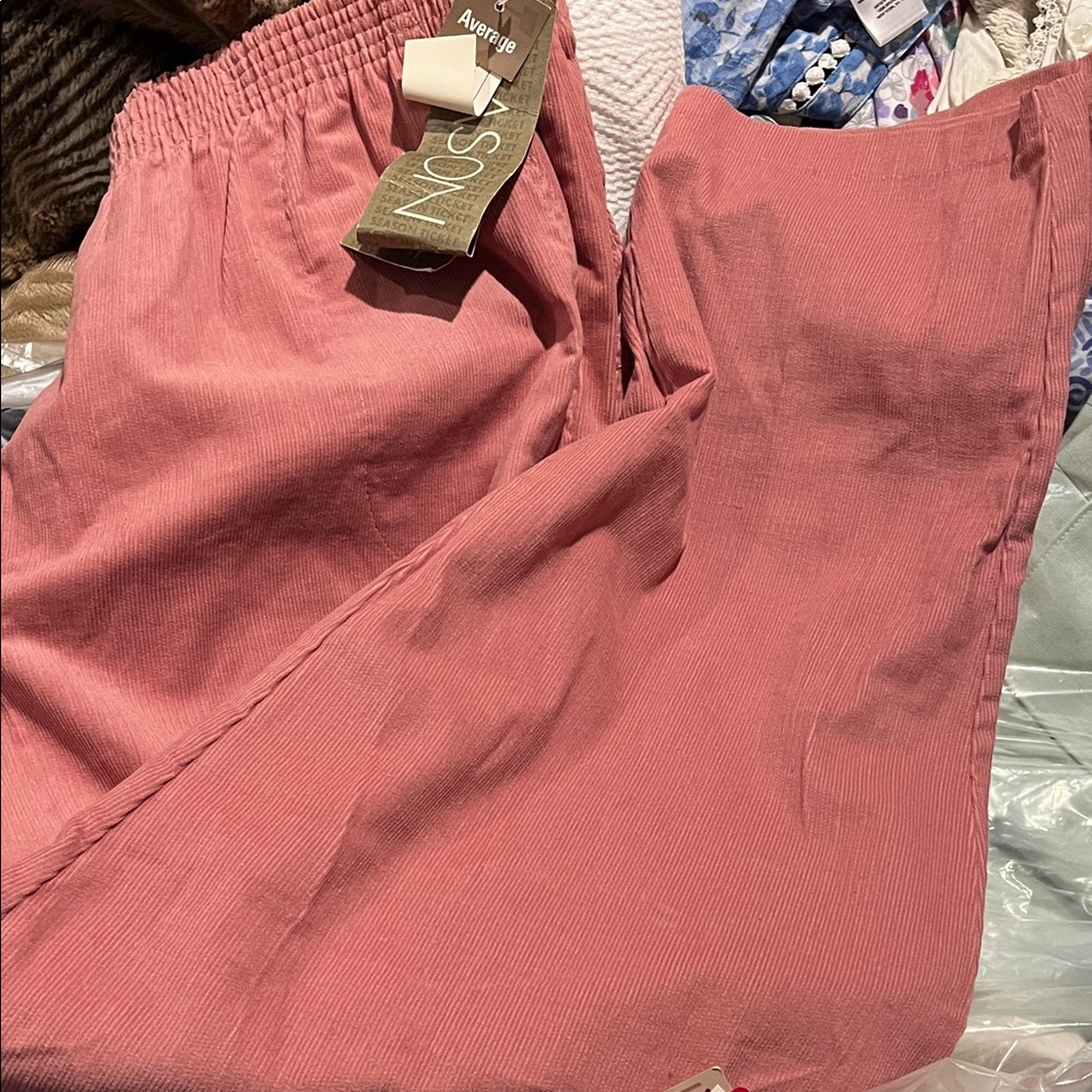 NWT sz 22w Dusty Rose Corduroy pants
